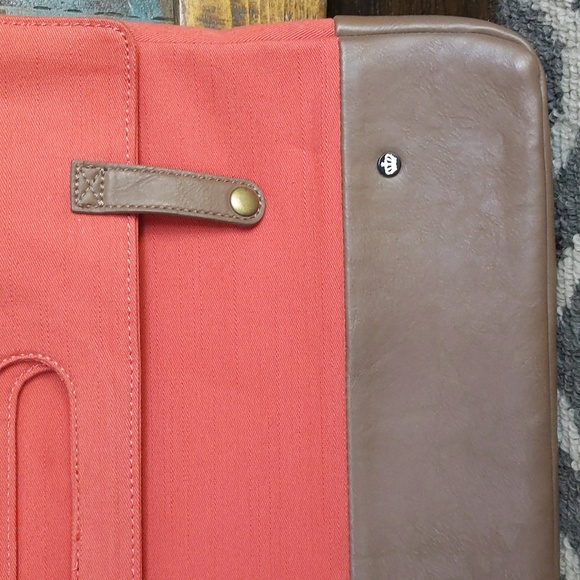 PKG Coral/Brown 15"|16" Grab Bag Laptop Sleeve - Picture 4 of 9